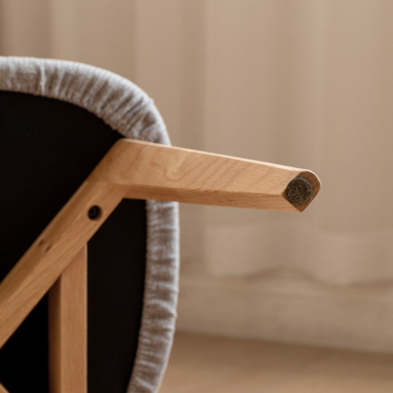 Chair for The Dining Area with a Natural Finish, Sturdy Build, Suitable for Living Rooms, Featuring a Minimalist Design, Dimensions 18.7 X 21.85 X 30.71 inch.