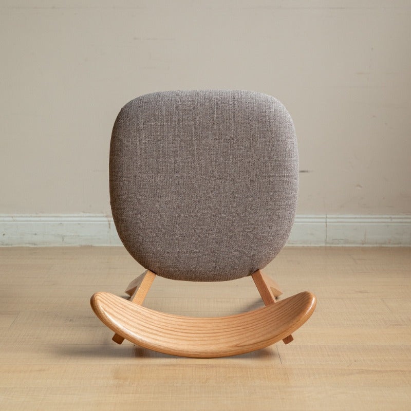 Chair for The Dining Area with a Natural Finish, Sturdy Build, Suitable for Living Rooms, Featuring a Minimalist Design, Dimensions 18.7 X 21.85 X 30.71 inch.